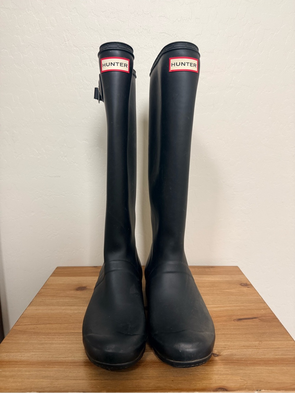 Hunter Black Tall Gloss Rain Boots